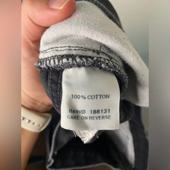 L.L Bean Regular Fit/Relaxed Jeans Dark Wash // Petite - Picture 7 of 7